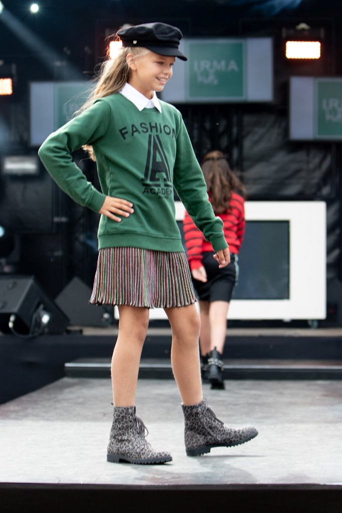 Modeshow 2018 C 235.jpg